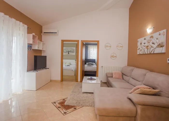 Apartman Lorena