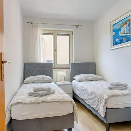 Lorena Apartment Poreč